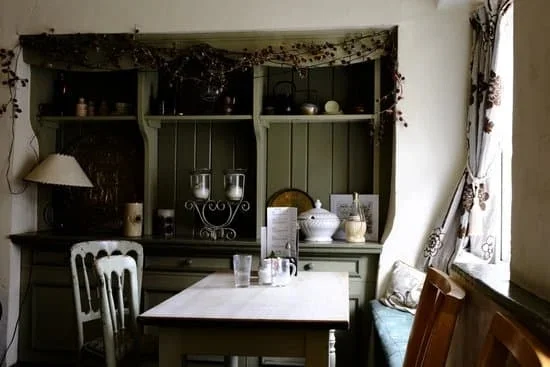 Helpful Tips To Help You Decorate Your Home