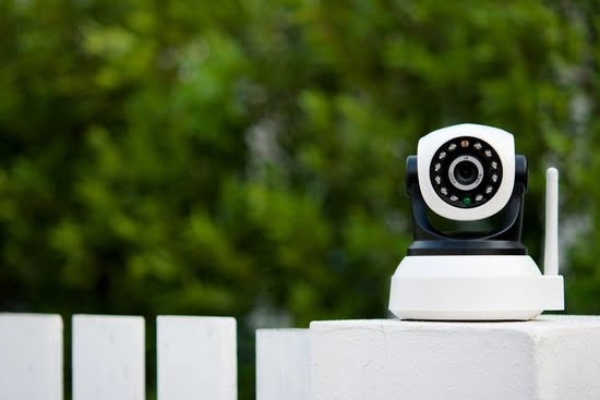 The Pros Are Keeping These Home Security Tips From You