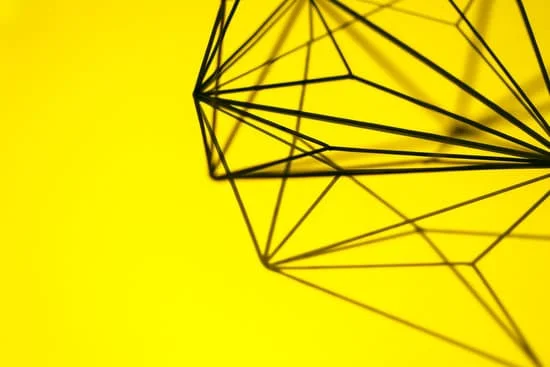 How do you decorate your iPhone home screen? Get creative with these tips!