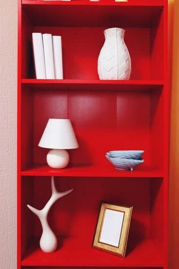 How to decorate a home bar area with stylish furniture, lighting, and accessories