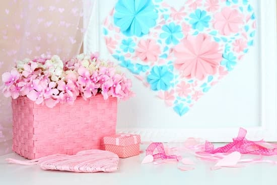 Does Ross Have Home Decor 1 Ross offers a wide variety of stylish home decor products to enhance your living space