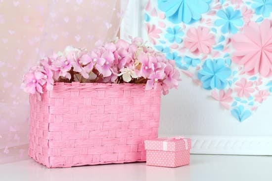 How to Decorate for Birthday at Home 1 Suggestions on how to decorate for a birthday celebration at home