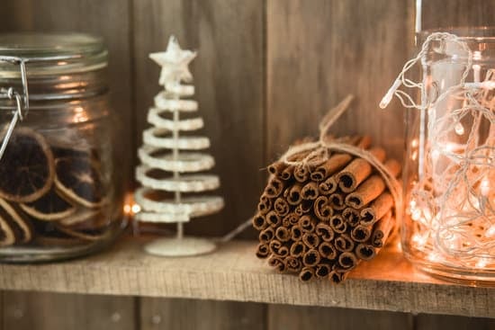 Step-by-step guide on how to decorate your home with photos for a personalized touch