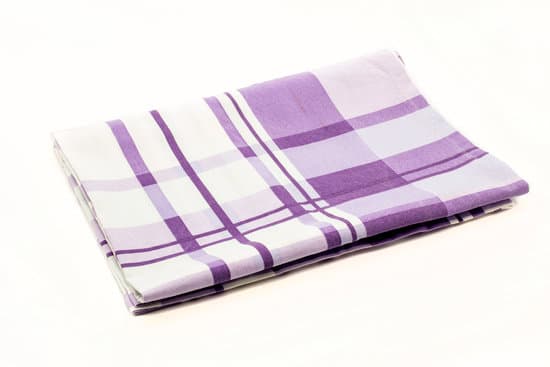 How to Decorate Your Home Gym 1 Step-by-step guide on how to decorate your home gym with style and functionality