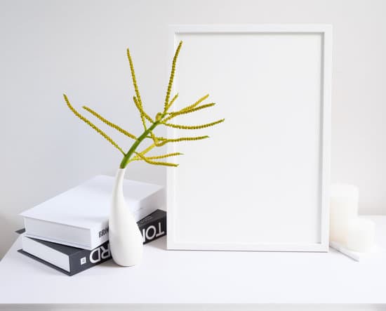 Suggestions for creating a beautifully decorated new home: How to Decorate a New Home