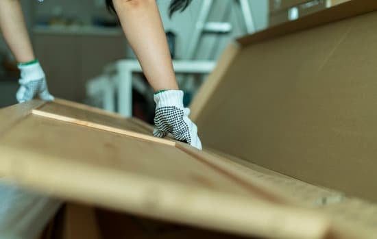 Step-by-step guide: How to decorate your first home with style and creativity