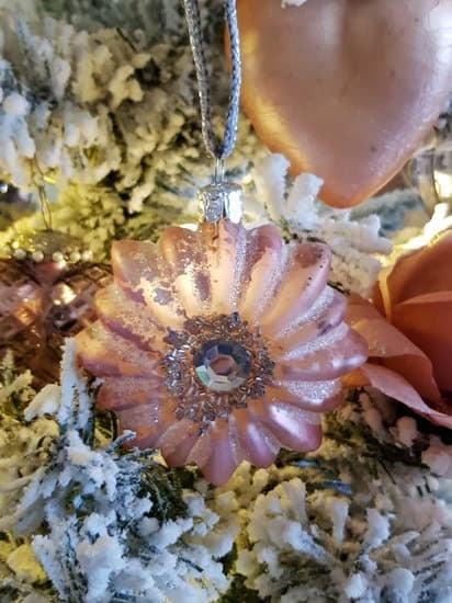 How to make birthday decorations at home: Step-by-step guide with easy DIY ideas