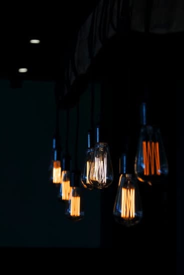 How to Decorate the Inside of Your Home for Christmas: Festive Holiday Decor Ideas