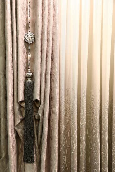 Vintage-inspired A CHRISTMAS STORY HOME DECOR