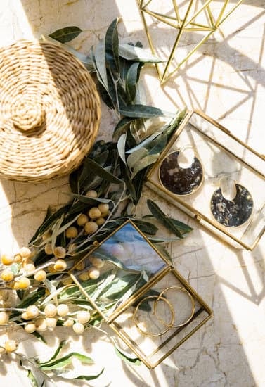 Explore the quality of Home Decorators Collection for your home decor needs