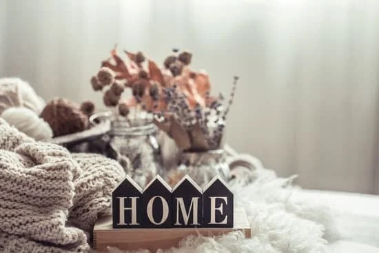 New Color Trends in Home Decor: Exploring Bold Hues and Unique Combinations for a Fresh Look