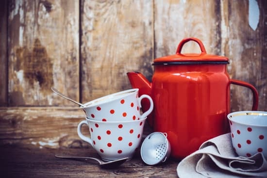 How to decorate a box at home: Step-by-step tutorial for creating beautiful DIY box art