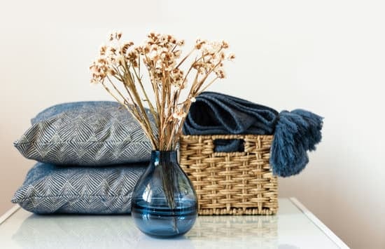 Home decor industry featuring furniture, textiles, and decorative items for interior design enthusiasts