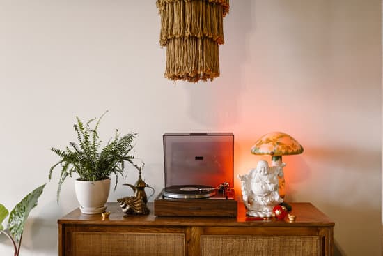 Step-by-step guide on how to decorate home for Chinese New Year
