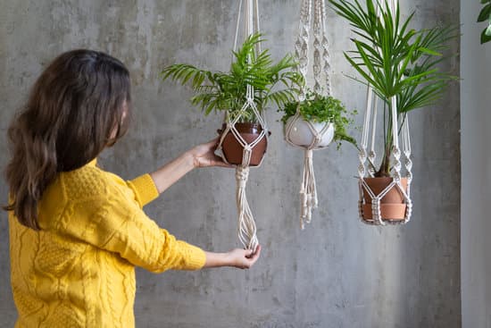 Where to Buy Model Home Decor: Find stylish accents and furniture for your model home design project