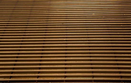 How to Decorate Home Bar 1 How to Decorate Home Bar with Stylish Accessories and Functional Furniture