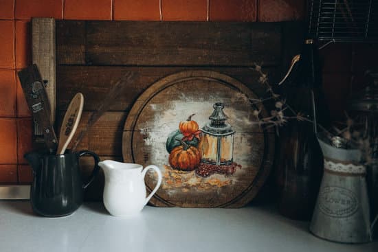 Begin the new year with fresh decor ideas: How to Decorate Your Home in January