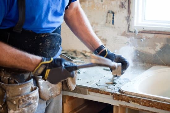 How to decorate study room at home: organized shelves, cozy reading nook, and inspiring wall art