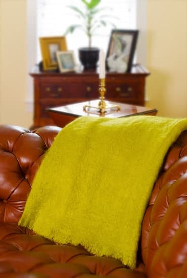 How to Decorate Saraswati Puja at Home 1 Step-by-step guide on how to decorate Saraswati Puja at home