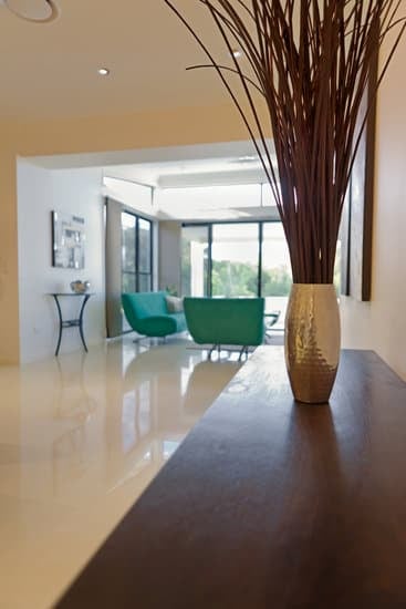 Where Does Joanna Gaines Shop for Home Decor 1 Where Joanna Gaines shops for home decor: Magnolia Market in Waco, TX