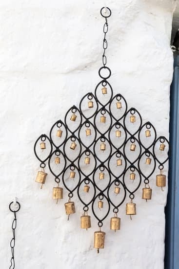 What is the home decor trend for 2022: Sustainable, natural, and vintage-inspired elements