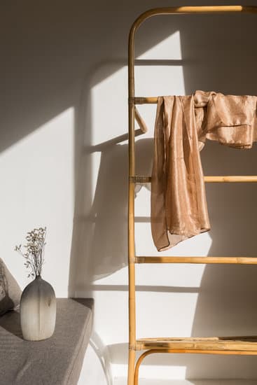 Smart Home Decorations: Can You Make Money From Beautifying Your Space