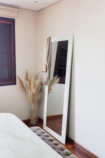 How Can I Decorate My Home Without Spending Money: Creative Upcycling Ideas