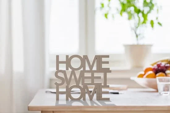 Mixing shades of wood creates depth and contrast in home decor, making a warm and inviting ambiance