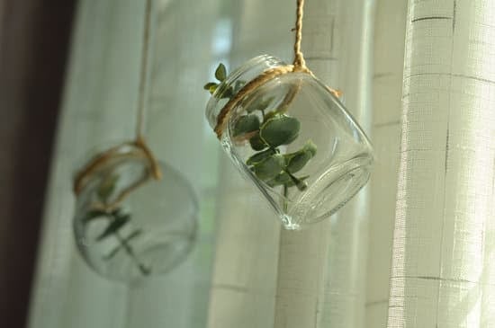 How Do You Decorate a Home in Vintage Style 1 How to Decorate a Home in Vintage Style: Tips for Creating the Perfect Timeless Look