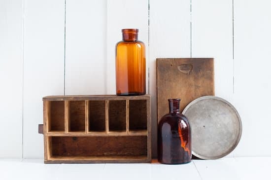 How Did Home Interior Arrange Wall Decor: Tips for Creating a Stylish and Harmonious Living Space