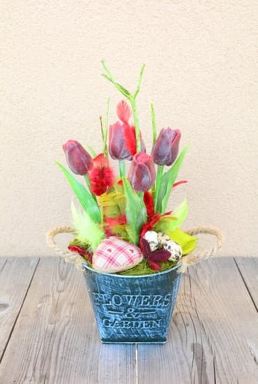 Discover elegant Don Quixote-inspired home decor on our Facebook page