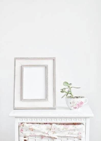 Become a home decorator by gaining experience in interior design and honing your creative skills