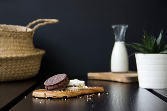 How do you decorate a mobile home: 10 creative ideas for making your space feel larger and stylish