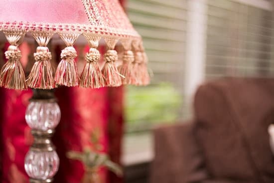 Do Straight Men Decorate Their Homes 1 Masculine home decor choices: Do straight men decorate their homes with bold and classic designs