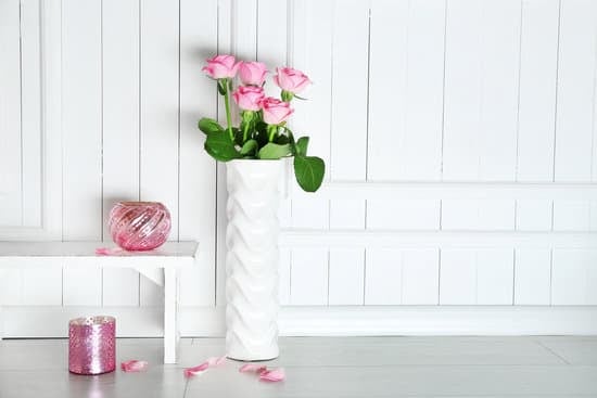 use ornate furniture, classic patterns, and rich color palettes