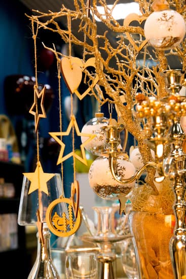 Tips for adding personal touches to existing decor