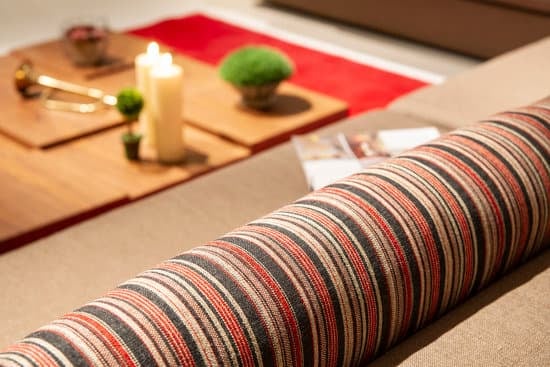 Step-by-step guide on how to decorate a contemporary home with versatile and stylish bamboo sticks
