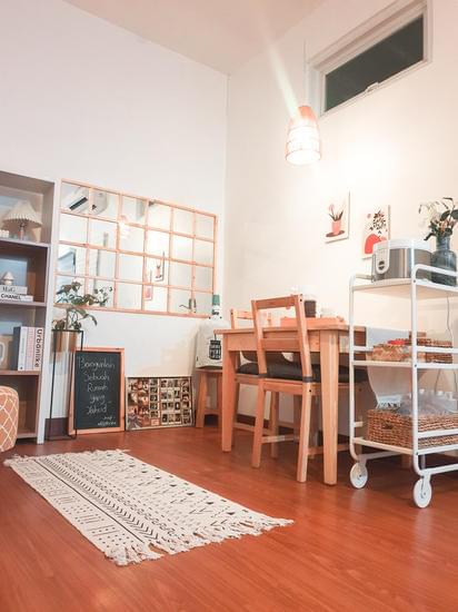 Red Light Center - A Step-by-Step Guide for DIY Home Decor Enthusiasts