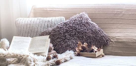 Expert tips on how to decorate my home in Skyrim