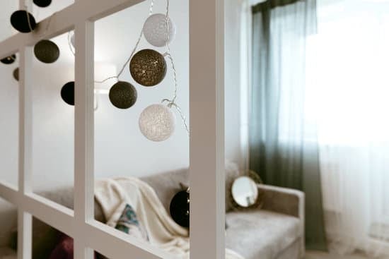 Creative ways to decorate home with wedding photos - personalized gallery wall arrangement ideas