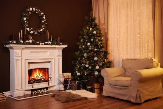 Step-by-step guide on how to edit home decor pictures using editing software