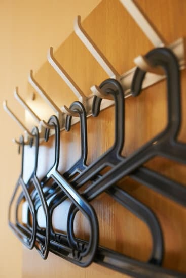 DIY tutorials for personalized and trendy designs