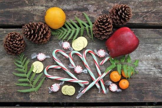 Krishna Janmashtami home decor ideas with traditional elements and vibrant colors
