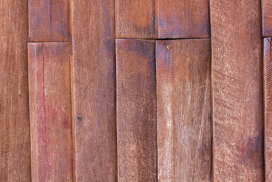 How to layer a home decorating for a stylish look
